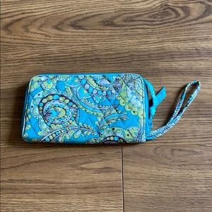 Vera Bradley zip-around wallet